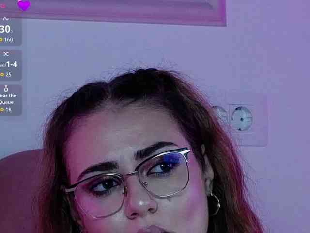 AbbyWhite webcam