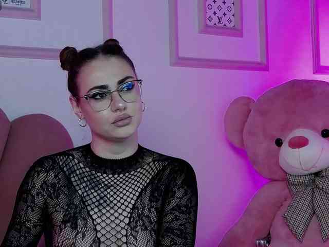 AbbyWhite webcam