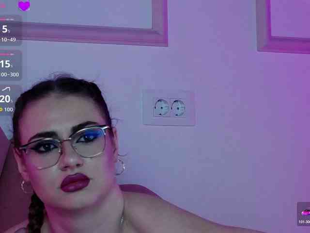 AbbyWhite webcam