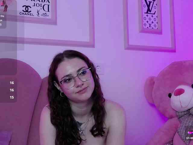 AbbyWhite webcam