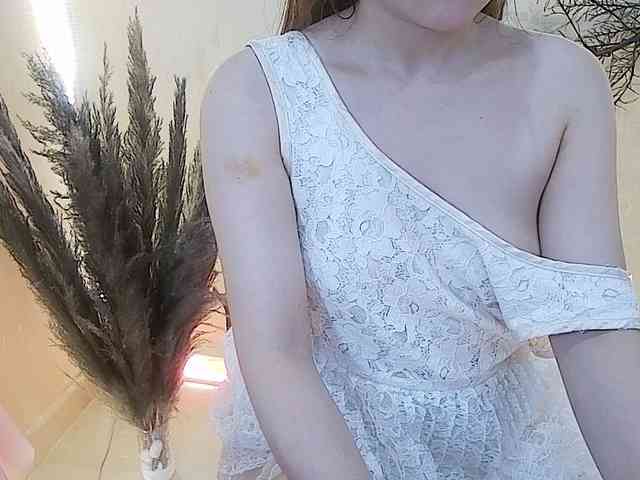 RoseSweetie webcam