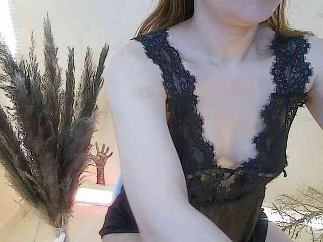 RoseSweetie webcam