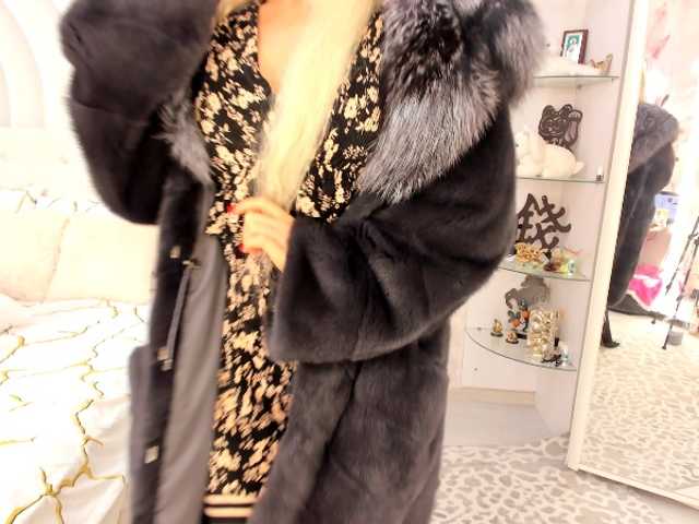 HottieSweetBritney's BongaCams show and profile