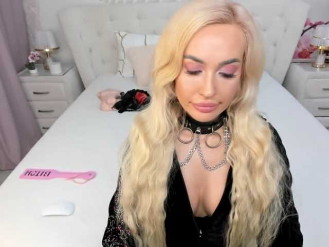  HottieSweetBritney chat room