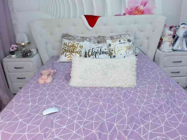 HottieSweetBritney webcam