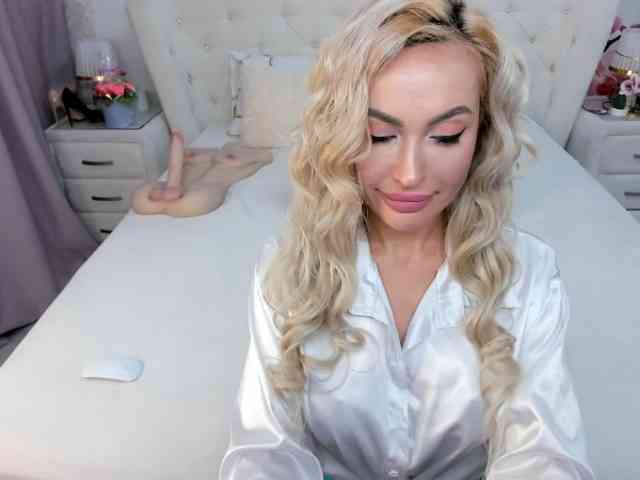 RhaenyraTargaryen webcam