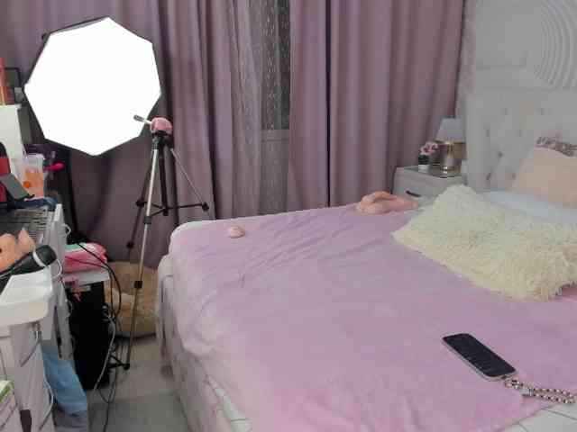 HottieSweetBritney webcam