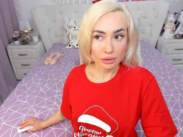 HottieSweetBritney webcam