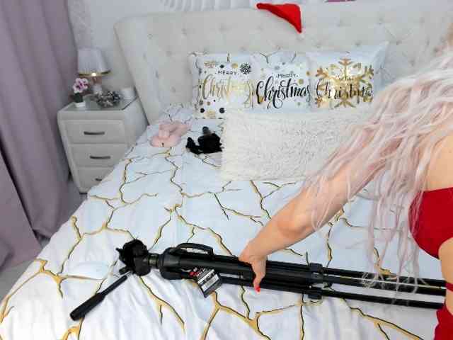 HottieSweetBritney webcam