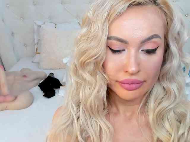 RhaenyraTargaryen webcam