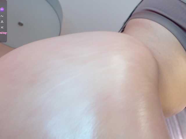 reinakylie's BongaCams show and profile