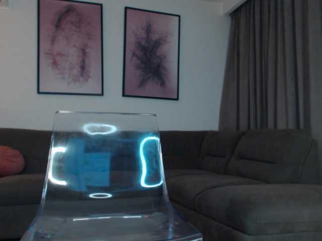 reinakylie's BongaCams show and profile