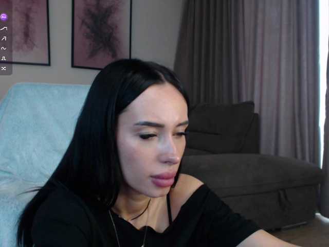 reinakylie's BongaCams show and profile