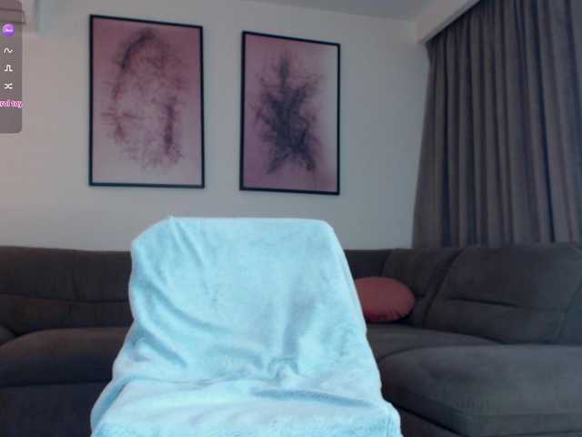 reinakylie's BongaCams show and profile