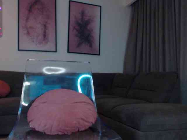 reinakylie reinakylie