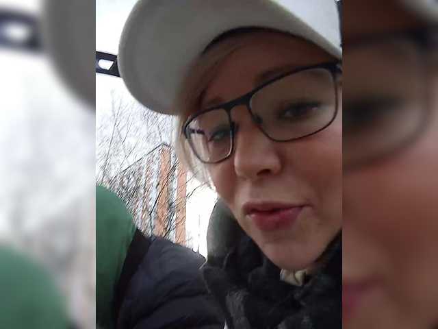 go to chat with TilyTily