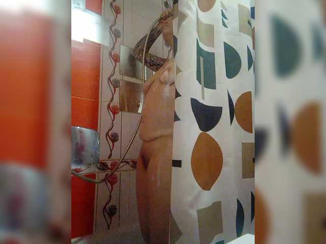 TilyTily's BongaCams show and profile