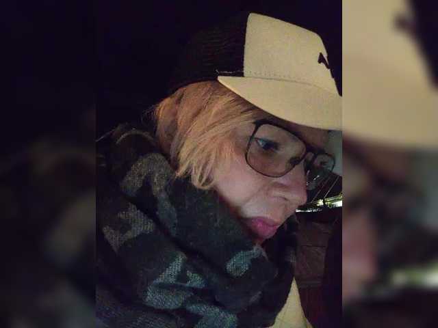 Домашний секс с TilyTily