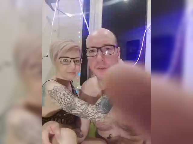 TilyTily's BongaCams show and profile