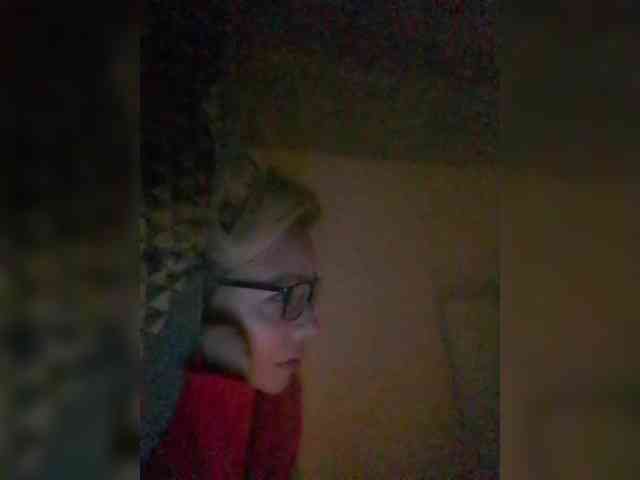 TilyTily webcam
