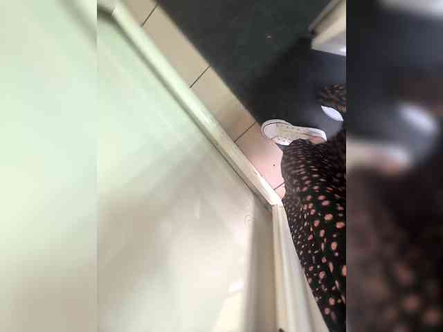 TilyTily webcam