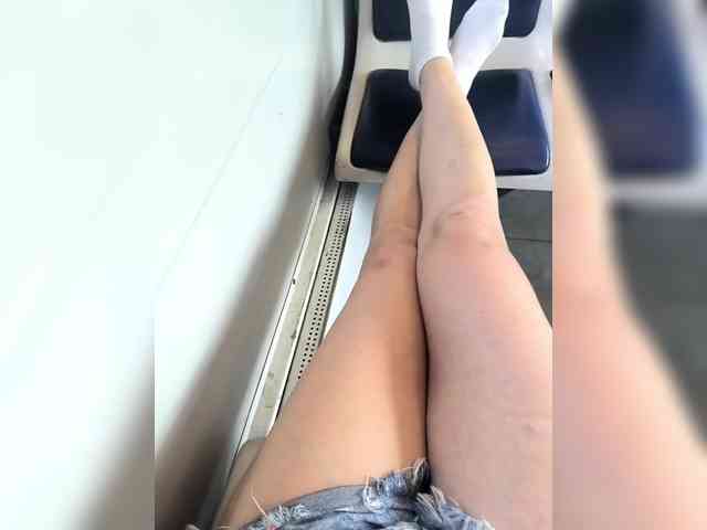 TilyTily webcam