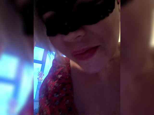 TilyTily webcam