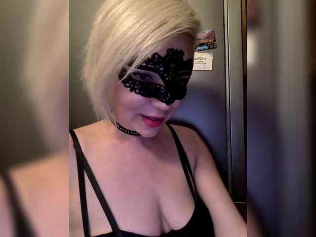 TilyTily webcam