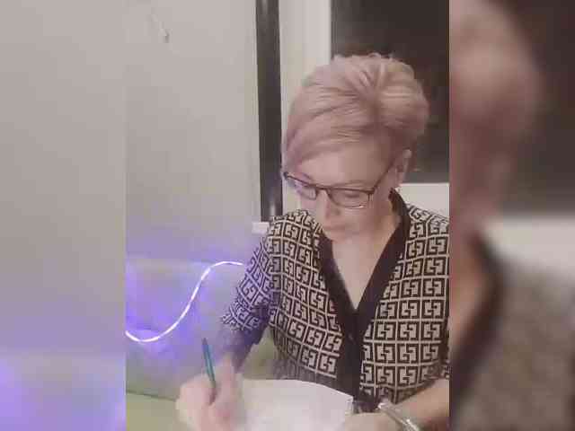 TilyTily Live Webcam on BongaCams