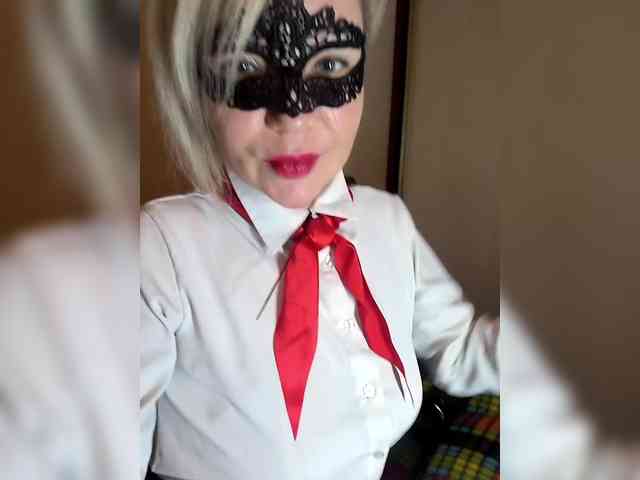 TilyTily webcam