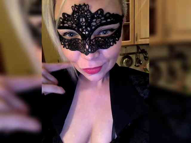 TilyTily webcam