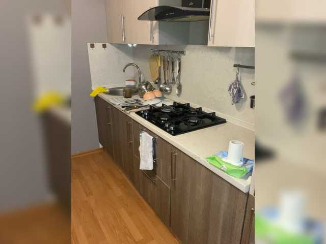 Donut-red's BongaCams show and profile