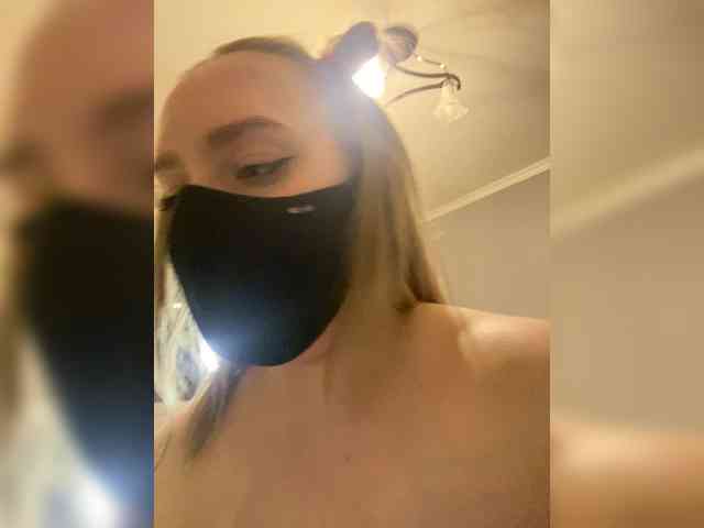 Donut-red webcam