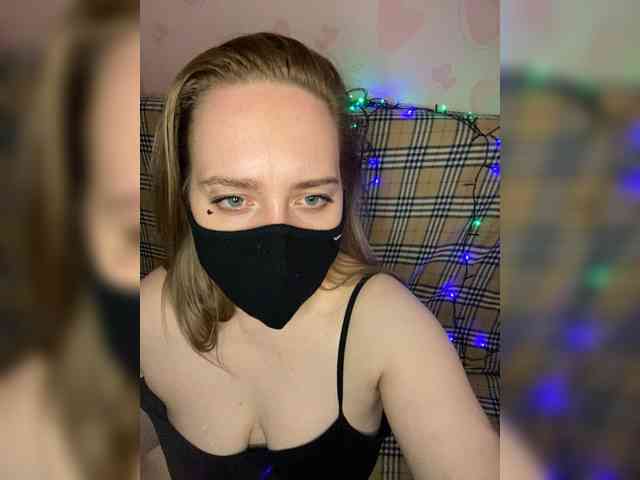 Donut-red webcam