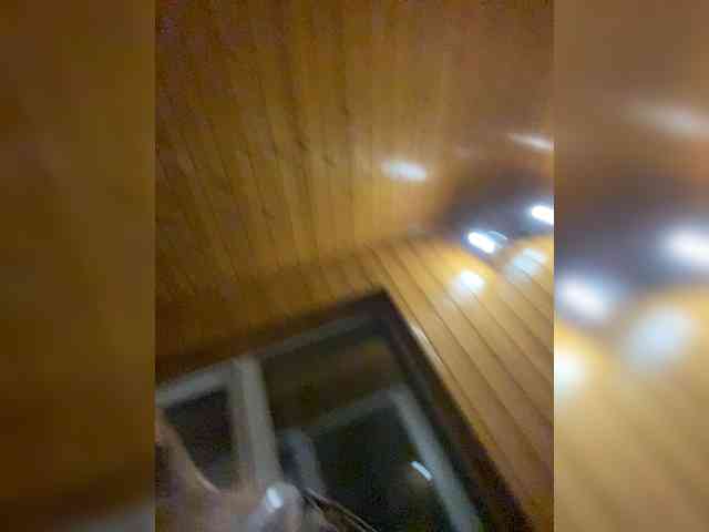 Donut-red webcam
