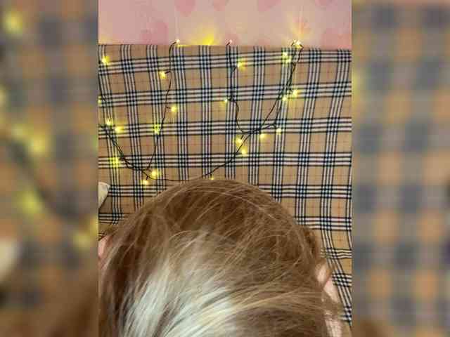 Donut-red webcam