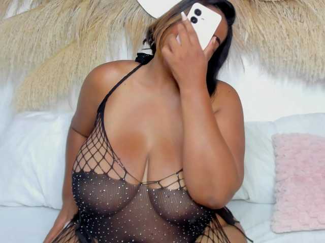  Shakebigass chat room