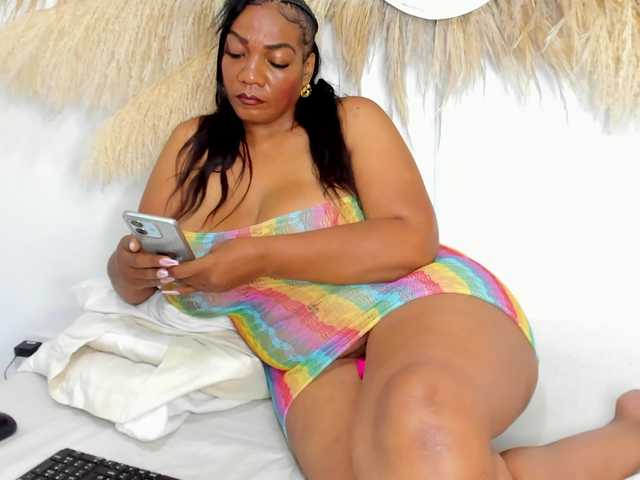  Shakebigass chat room