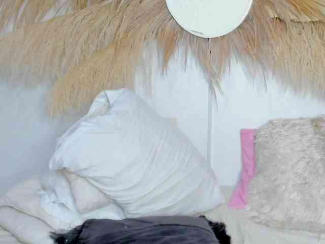 Shakebigass Live Webcam on BongaCams