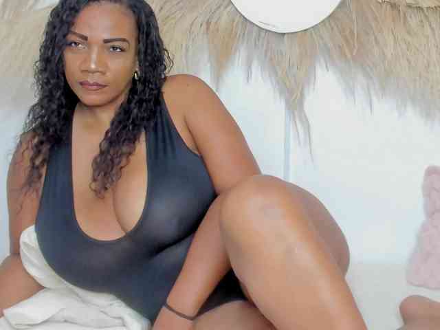 Shakebigass Shakebigass