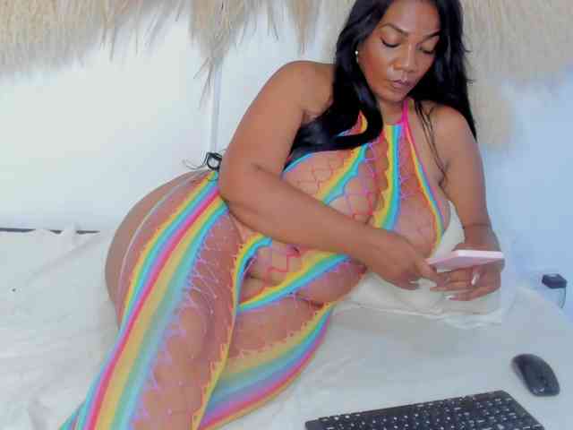 Shakebigass webcam