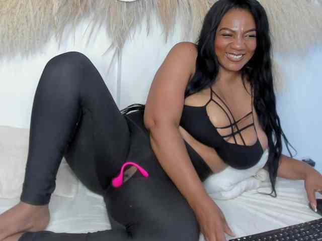 Shakebigass webcam