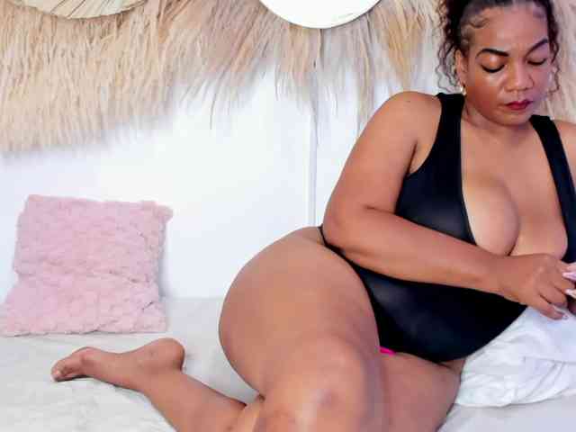 Shakebigass webcam