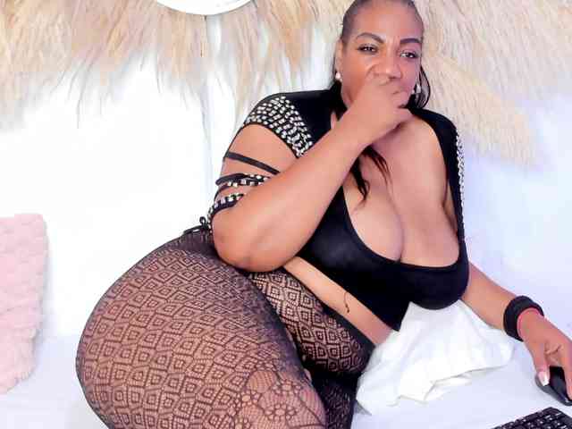 Shakebigass webcam