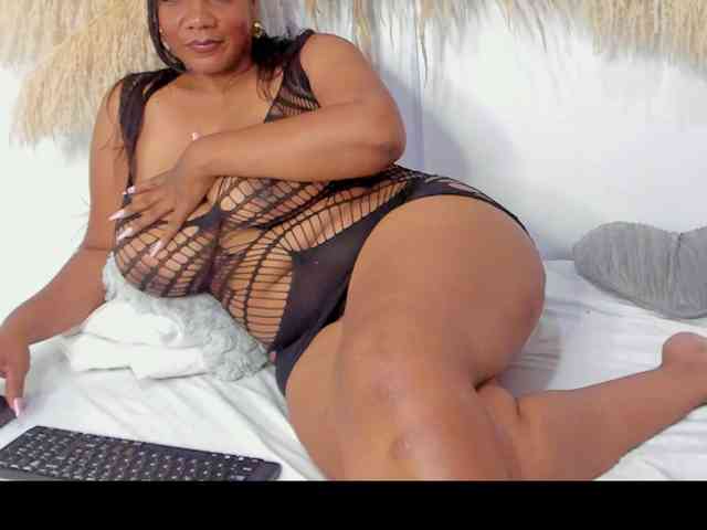 Shakebigass webcam