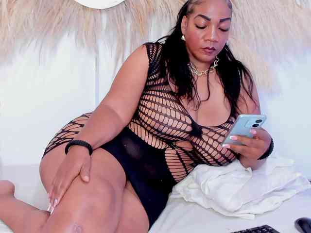 Shakebigass webcam