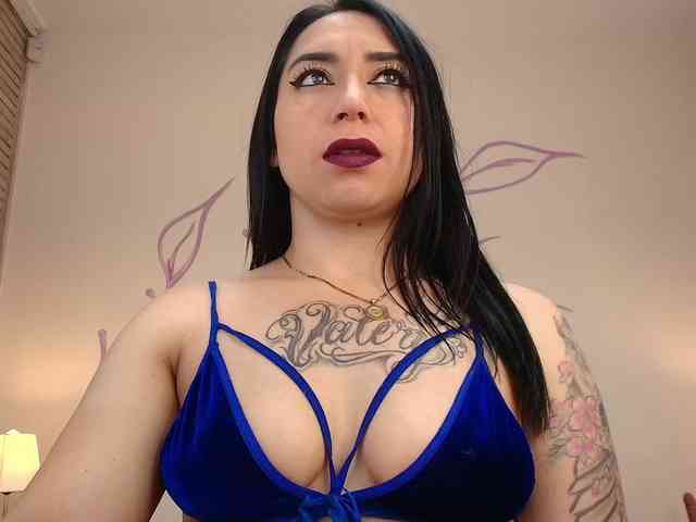 Clarise-Allen webcam