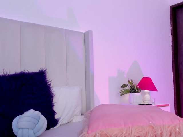 Miranda-Rogers's BongaCams show and profile