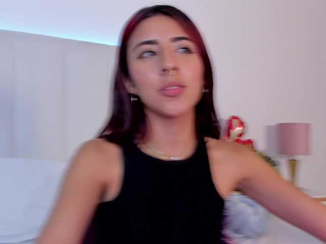 Miranda-Rogers's BongaCams show and profile