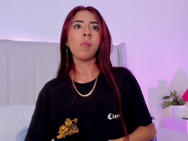 Miranda-Rogers's BongaCams show and profile